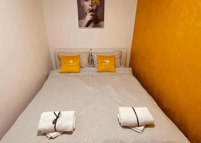 Ana Luxury **** アパート Nova Varoš