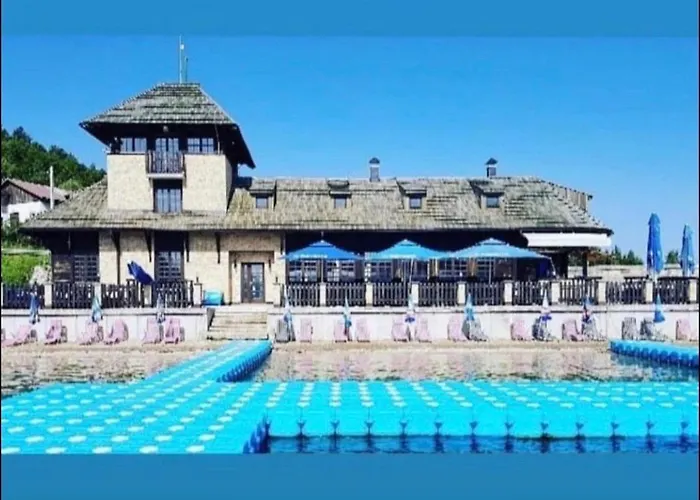 Ana Luxury **** アパート Nova Varoš