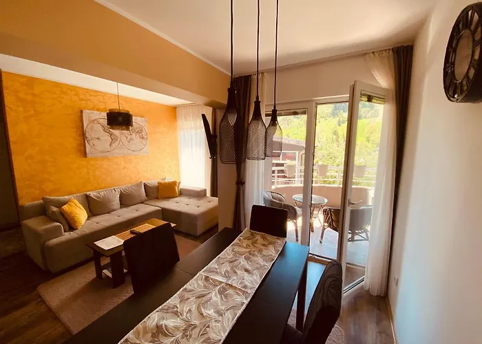 アパート Ana Luxury **** *